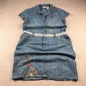 Vintage Faded Glory Blue Denim Short-Sleeve Shirt Dress with Floral Embroidery